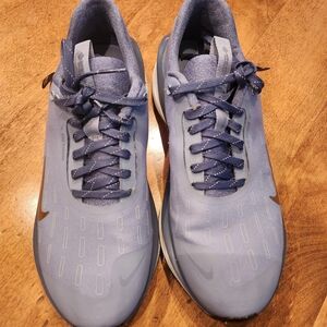 Nike Womens Gore-tex Waterproof Lightweight Running Shoes